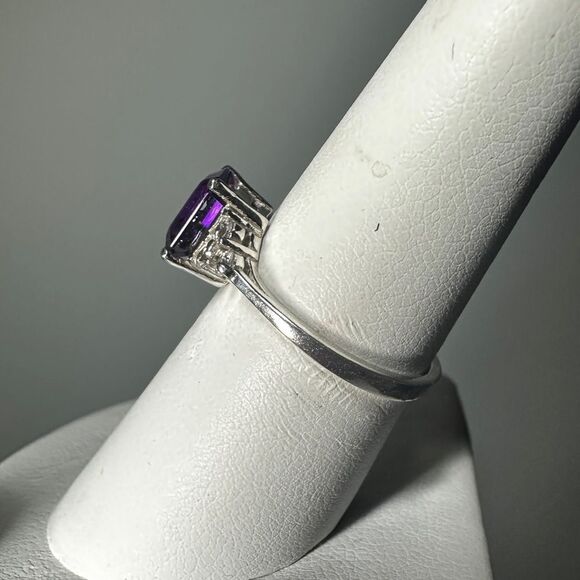 NWOT Emerald Cut Amethyst with cz accent diamonds in sterling silver ring! - Picture 9 of 11